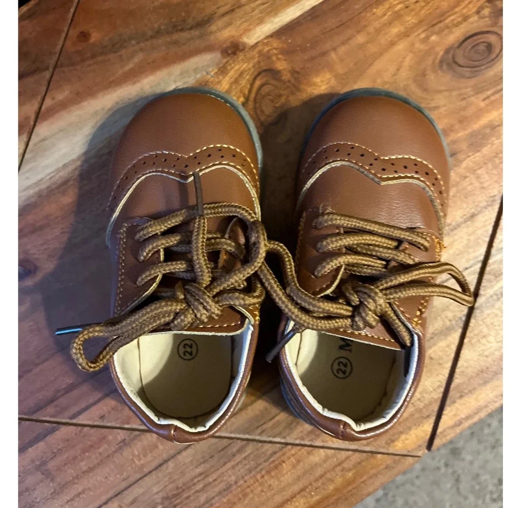 Meckior Kids Brown Leather Lace Up Wingtip Dress Shoes - Size 22 EU/US 6 Toddler